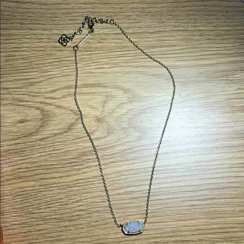 Kendra Scott Necklace